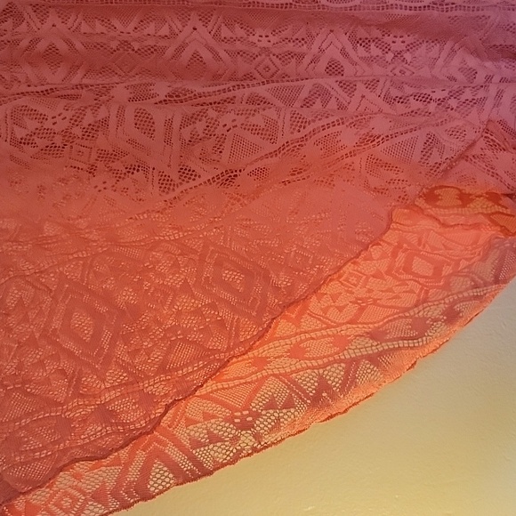 peach 🍑 top - Picture 3 of 4